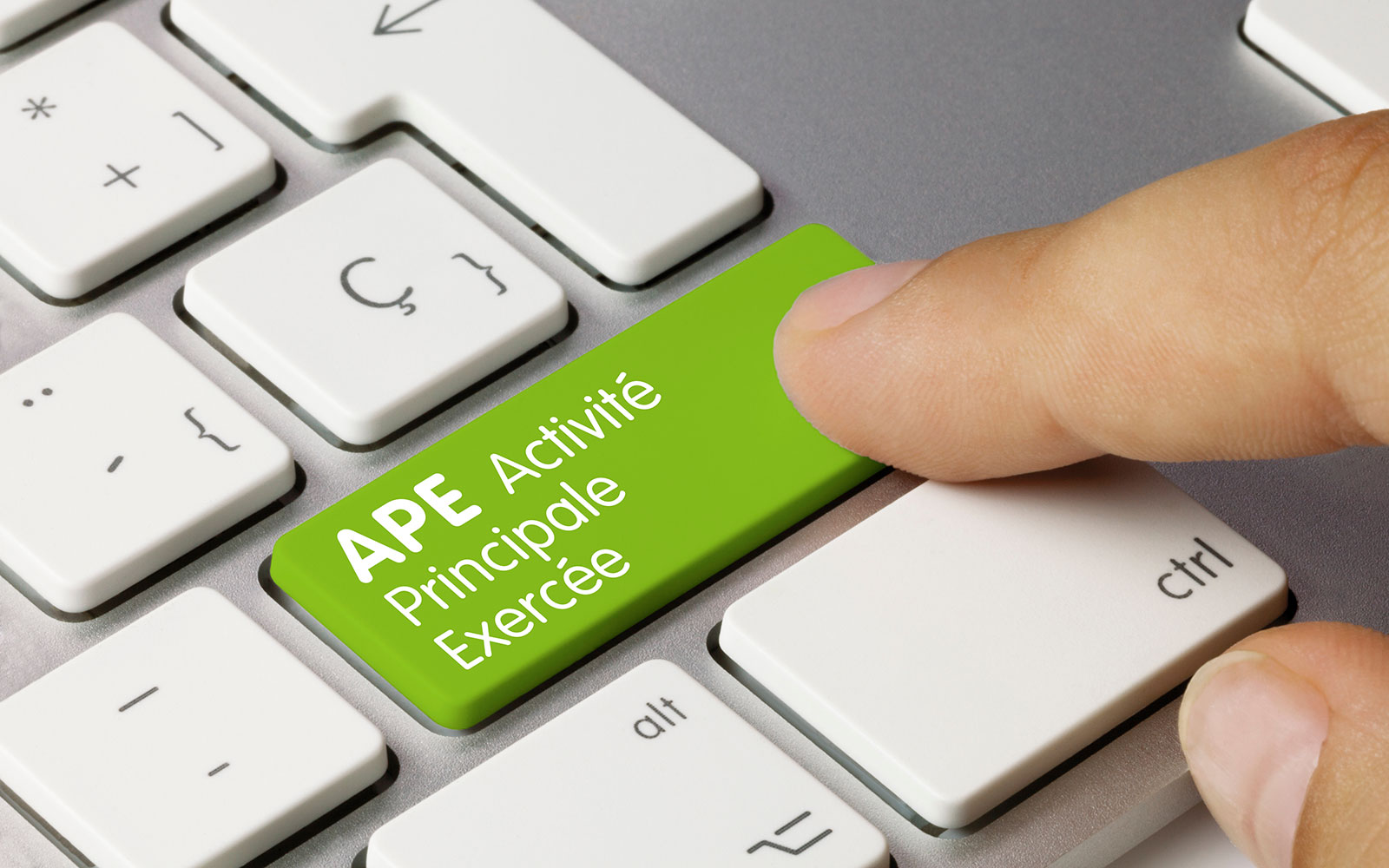 clavier d'ordinateur touche APE (Crédit photo : Adobe Stock / momius)
